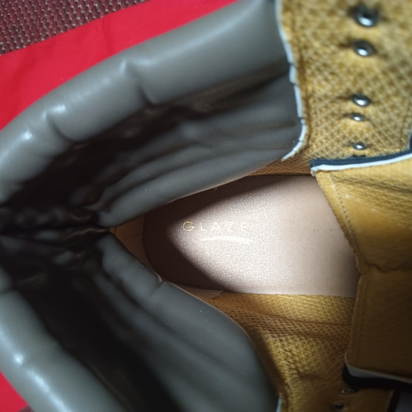 Stylish Gray Women's Boots By Glazed - Picture 6 of 7